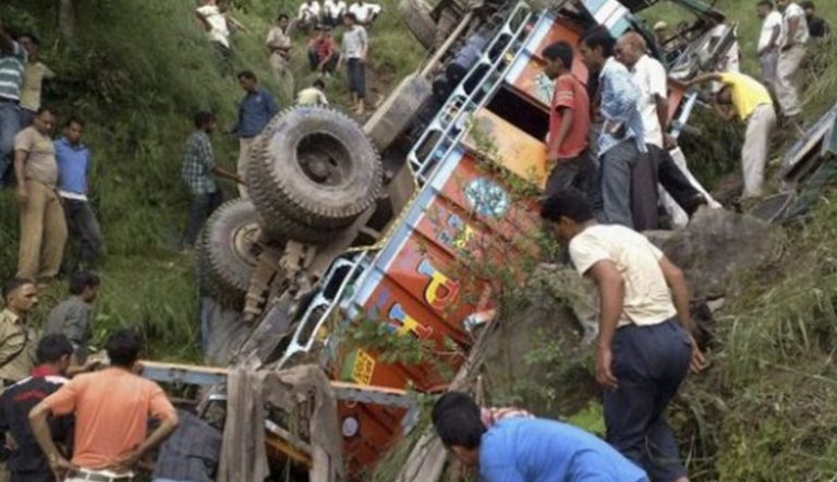 انزلاق تربة في الهند.. يودي بحياة  20 شخصاً