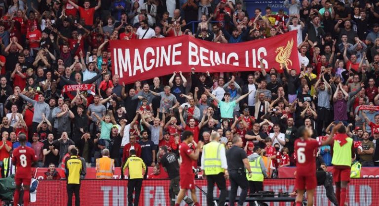 بالفيديو: ليفربول يتوج بكأس الدرع الخيرية