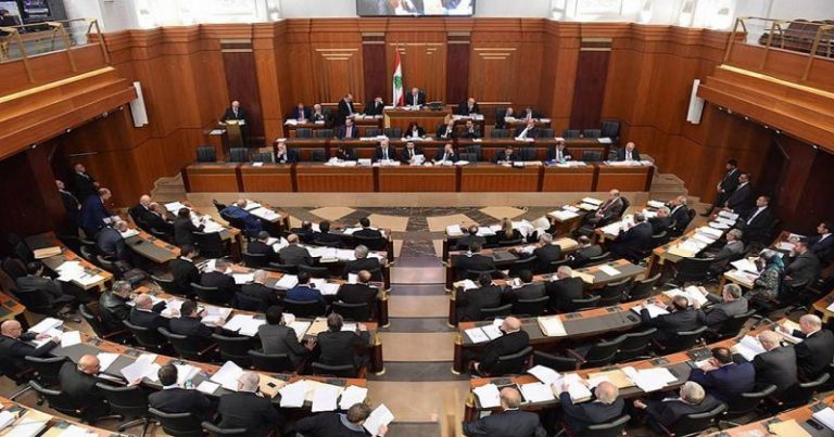 جلسة لانتخاب أعضاء المجلس الأعلى لمحاكمة الرؤساء والوزراء