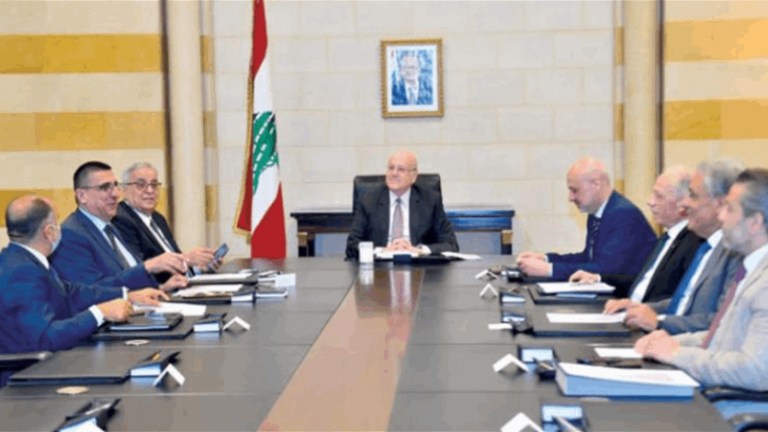 قضية عودة النازحين السوريين تُفجر الخلاف بين الوزيرين