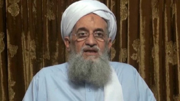 مقتل زعيم القاعدة أيمن الظواهري بغارة أميركية في أفغانستان