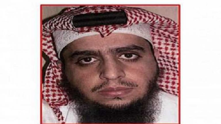 مطلوب أمني يفجر نفسه بحزام ناسف في جدة