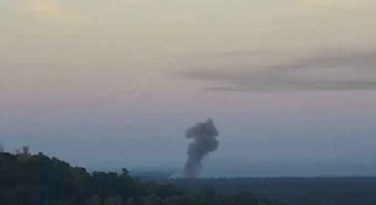 حريق هائل يندلع في موقع للذخائر للشرطة الألمانية في غابة برلين