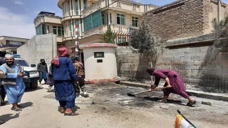 جريحان بانفجار في مقر حكومي في كابول