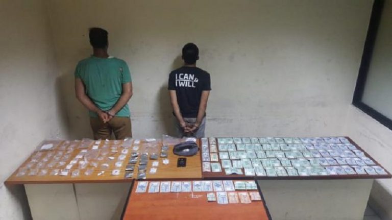 بالجرم المشهود.. مروّج مخدّرات وأحد زبائنه في قبضة “الأمن”