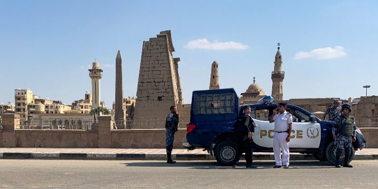 مقتل شرطي و4 مطلوبين باشتباك في مصر