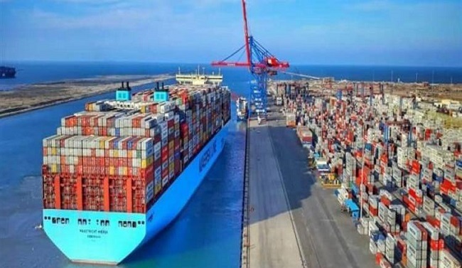 مصر تشدّد إجراءاتها على الحاويات والبضائع من لبنان وسوريا