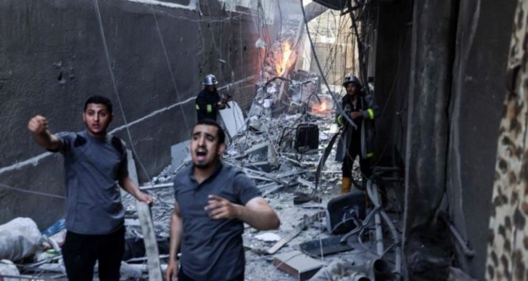 بالفيديو: وداع بعض الشهداء الفلسطينيين