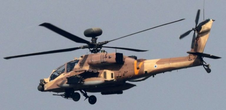 بالفيديو والصور: طائرات الاحتلال تحلق في سماء عسقلان