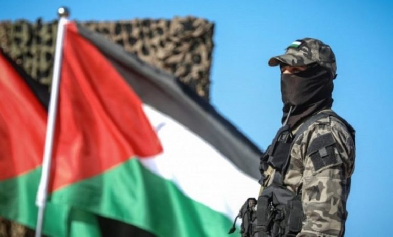 استشهاد فلسطينيين وإصابة ثالث في مخيم الجلزون