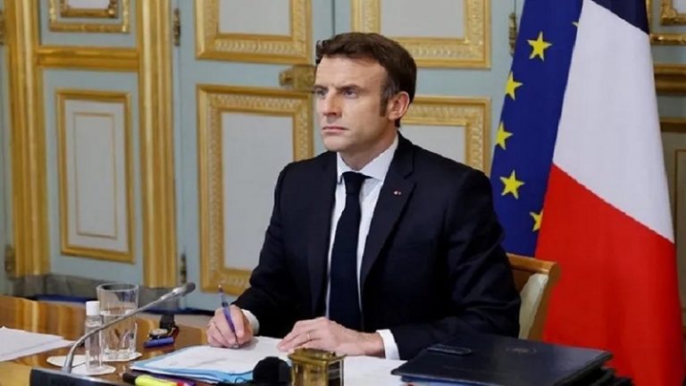 ماكرون: نقدم مساعدة عاجلة لتركيا وسوريا بعد الزلزال