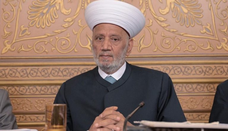 دريان استقبل وفداً من المرجعيات والمؤسسات الدينية والاجتماعية والإعلامية