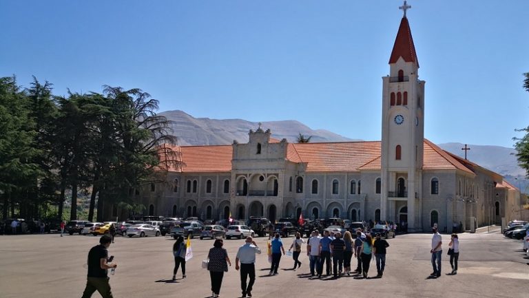 “الأقوياء” في الديمان.. والرهان على من يكون “بيضة القبّان”!