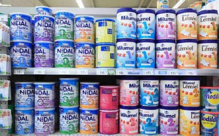 تخفيض استيراد الحليب الى 50% ومطالبة بضبط الحدود