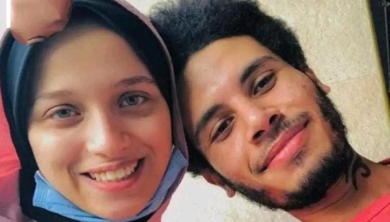 جريمة جديدة تهزّ مصر: طالب يقتل زميلته بـ17 طعنة!