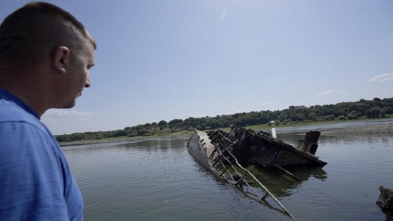 بالصور: تعرف على “سياحة الجفاف” في أوروبا