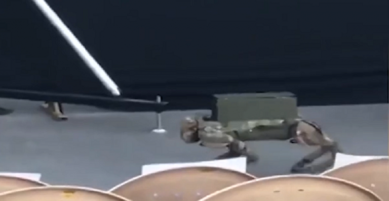 بالفيديو: “الحزب” يستخدم روبوت للتفتيش في بعلبك