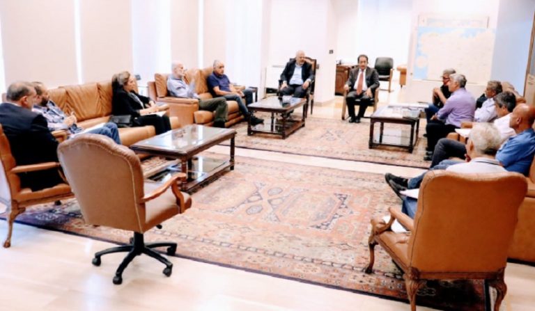 محافظ بيروت بحث مواضيع إنمائية في العاصمة