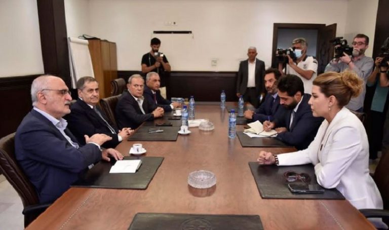 التوافق بين الكتل النيابية 70%.. وانسحاب زرازير استعراض