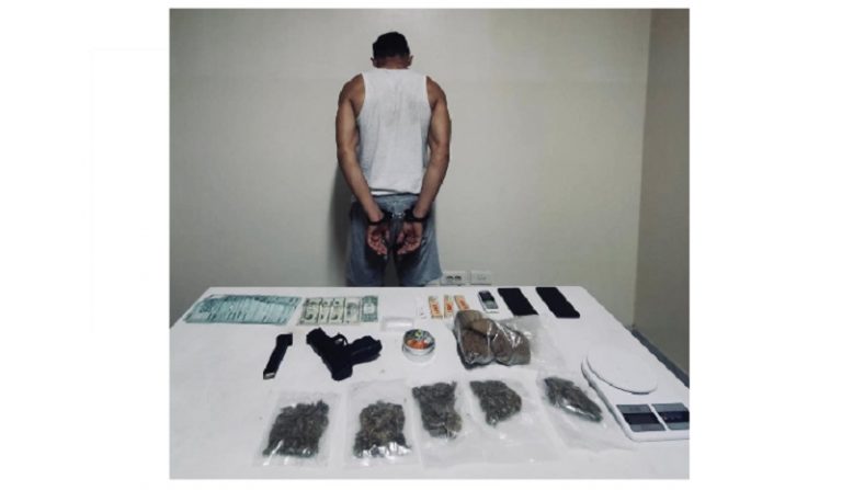 “أبو الورد” مروج مخدرات في قبضة الأمن
