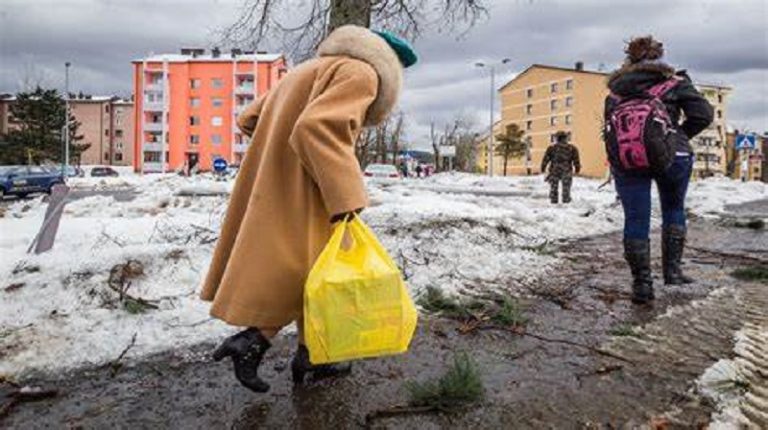 دعوات أوروبية للتأقلم مع التقشف