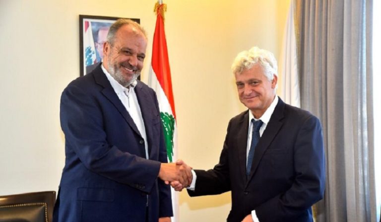 بوشكيان بحث مشروع دعم الصناعات الغذائية