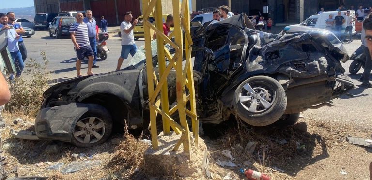 حادث سير مروع في التليل.. وسقوط جرحى