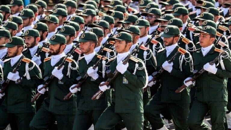 إيران: تفكيك شبكة “تخريبية”