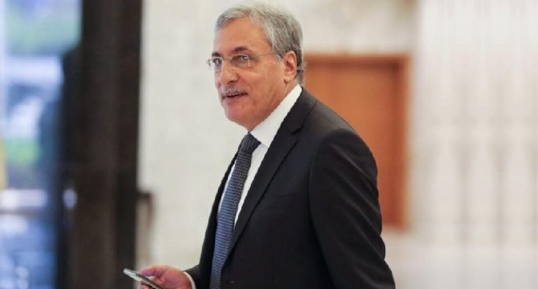 خوري يوضح حقيقة طلب العفو الخاص