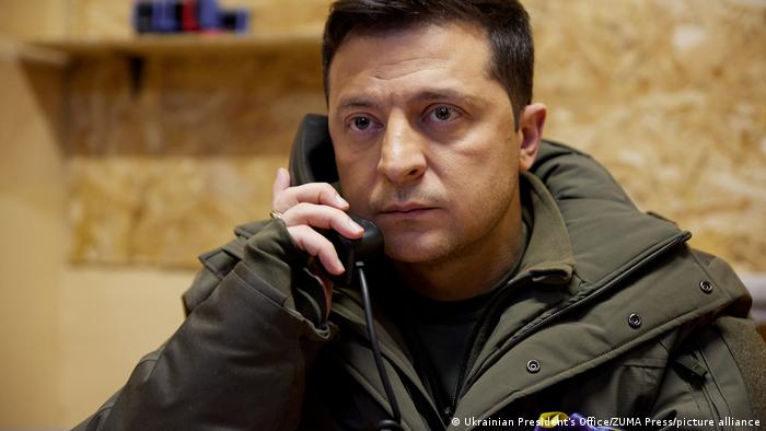 اوكرانيا تؤكد.. إصابة زيلنيسكي غير خطيرة