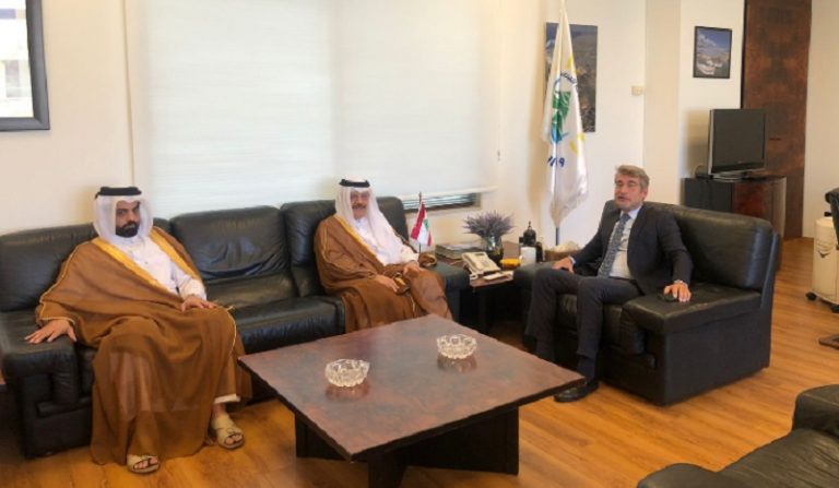 فياض تابع المساعدات القطرية إلى لبنان