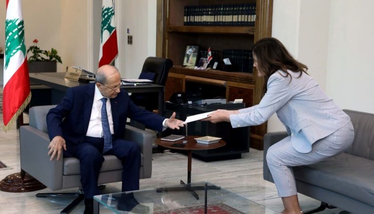 عون يتسلّم العرض الخطّي لترسيم الحدود… ويتصل بـ برّي وميقاتي