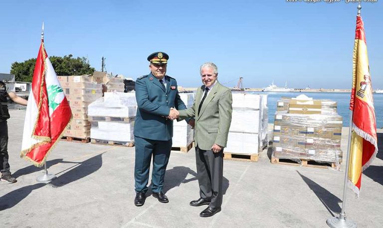 هبة إسبانية إلى الجيش