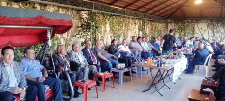 حجازي مكرماً في مجدل عنجر: لا لرئيس “سفارات” يضيّع الانجازات