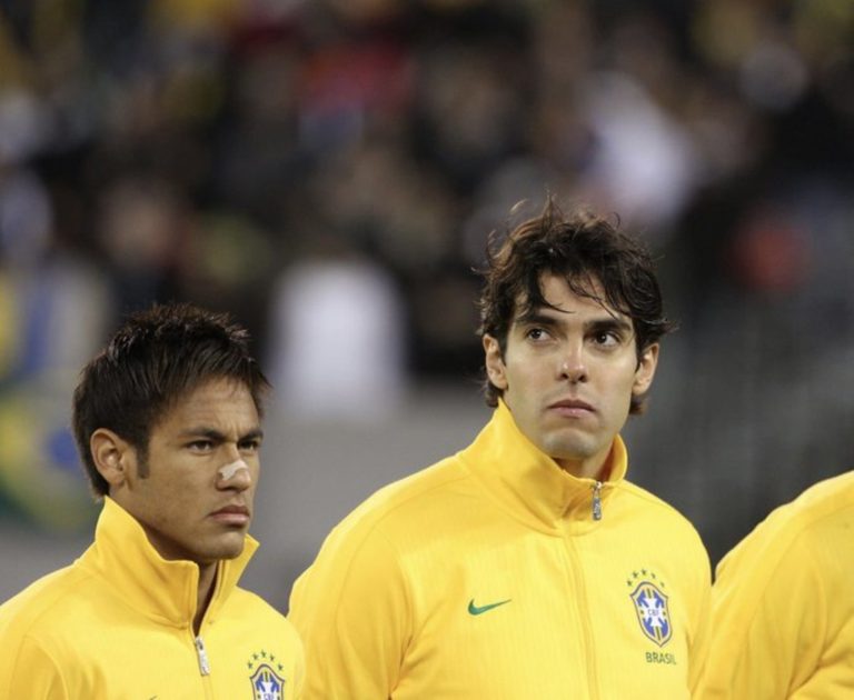 كاكا: نيمار اراد العودة الى برشلونة