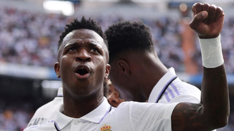 فينيسيوس قريب من تجديد عقده مع ريال مدريد