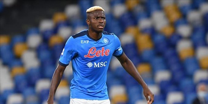 الدوري الايطالي لكرة القدم : نابولي يضرب روما ولاتسيو يهزم اتلانتا