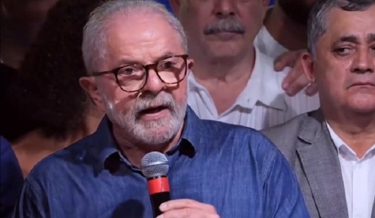 الرئيس البرازيلي من السجن إلى الرئاسة!