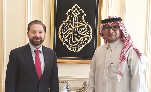 كرامي بعد لقائه السفير السعودي: الخيار العربي في لبنان هو الخيار الوحيد