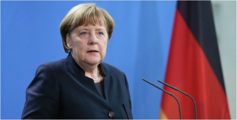 ميركل تفوز بجائزة فيليكس هوفويه – بوانيي – اليونسكو للسعي إلى السلام