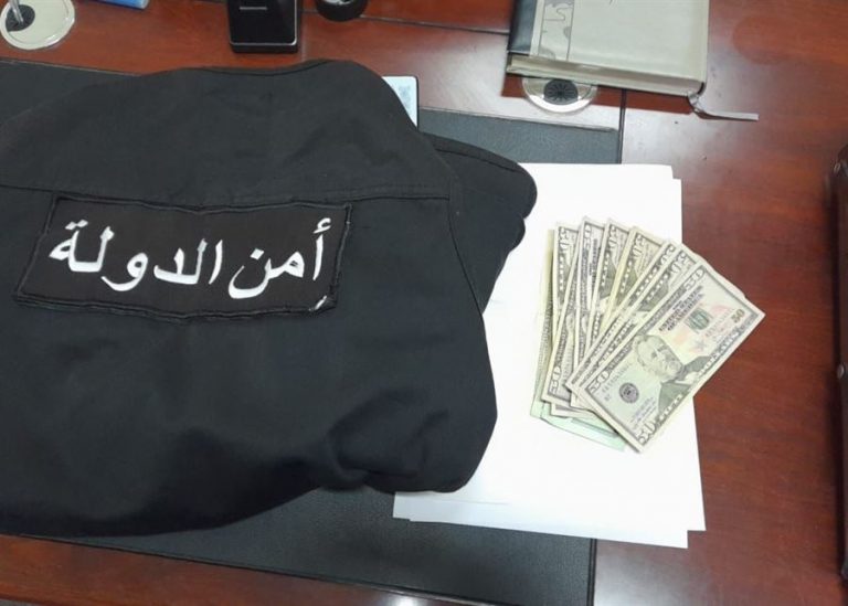 يتسكع في أحياء صيدا القديمة ليروج عملة مزورة… وهذا ما حل به!