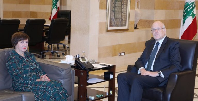 فرونتسكا هنأت ميقاتي بالترسيم وبحثت قانون السرية المصرفية