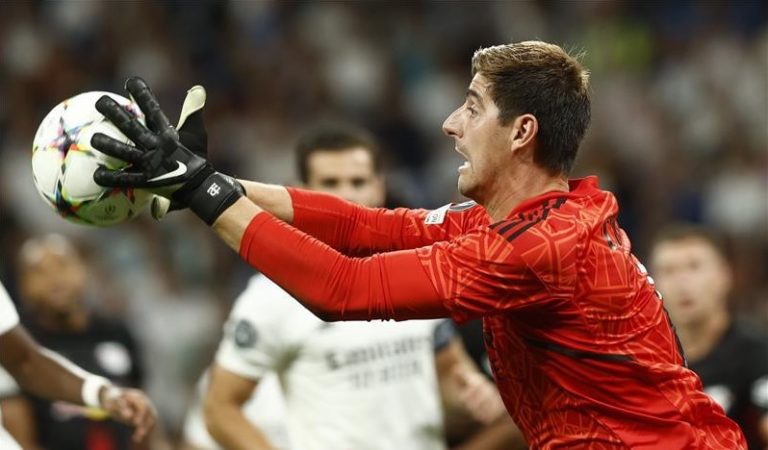 رسميا ..كورتوا خارج الكلاسيكو