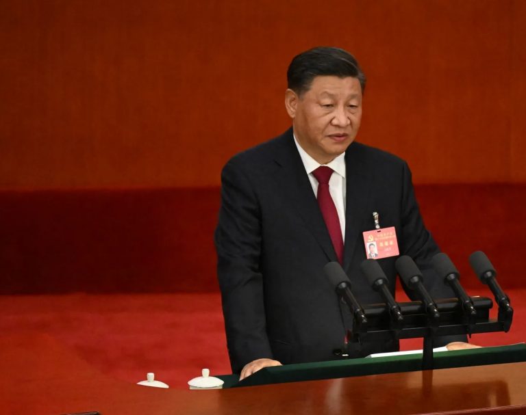 الرئيس الصيني: لن نتخلى عن حق استخدام القوة بشأن تايوان
