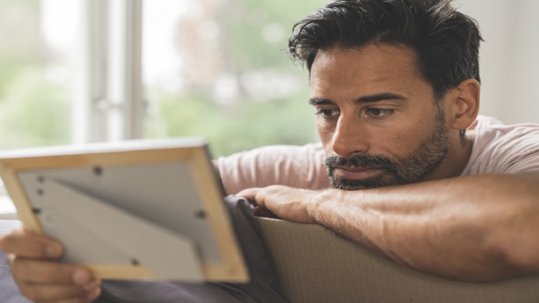 أترغب في نسيان حبيبتك السابقة؟..اليك هذه النصائح