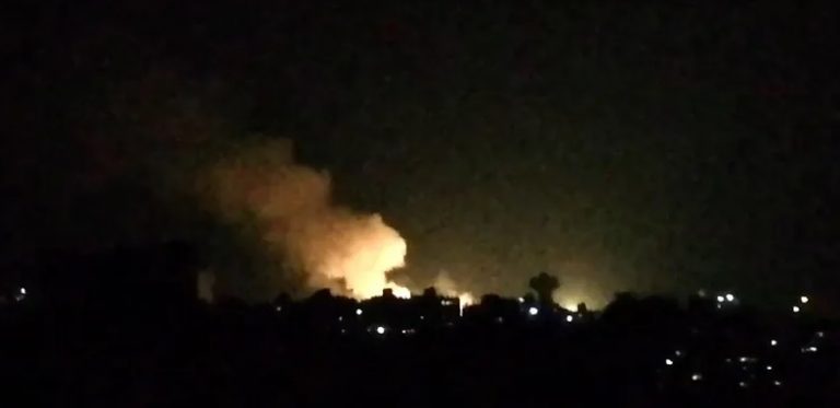 سوريا…الدفاعات الجوية تصدت لعدوان “اسرائيلي” في سماء محيط دمشق