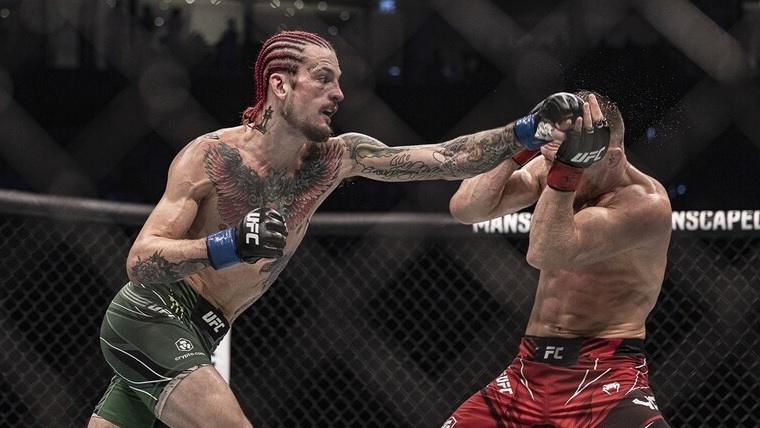 المقاتل الأميركي أومالي: لو خسرت أمام الروسي يان لاحترمني الناس أكثر