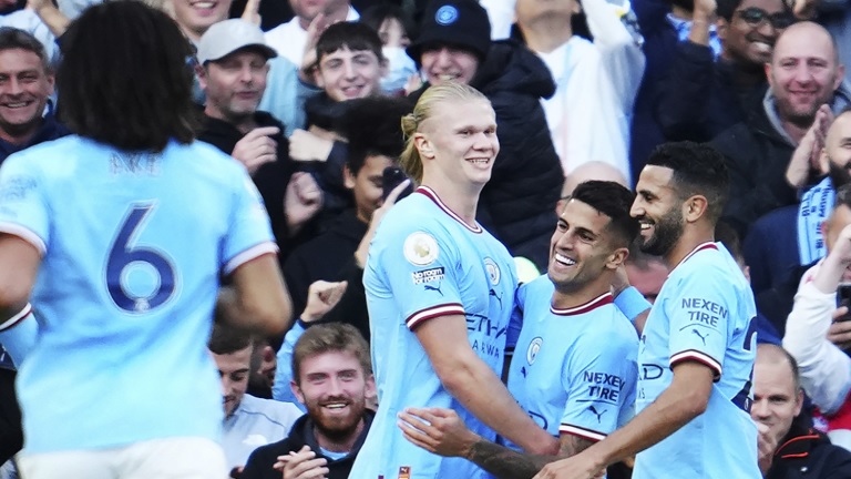 الدوري الإنجليزي.. انتصارات للفرق الكبيرة