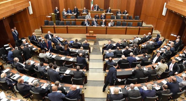 تكرار السيناريو.. المعارضة تفشل بخرق هيئة المجلس