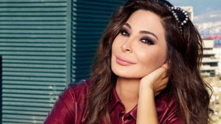 اليسا تحتفل بعيدها الـ 50.. من تؤيد في المونديال؟